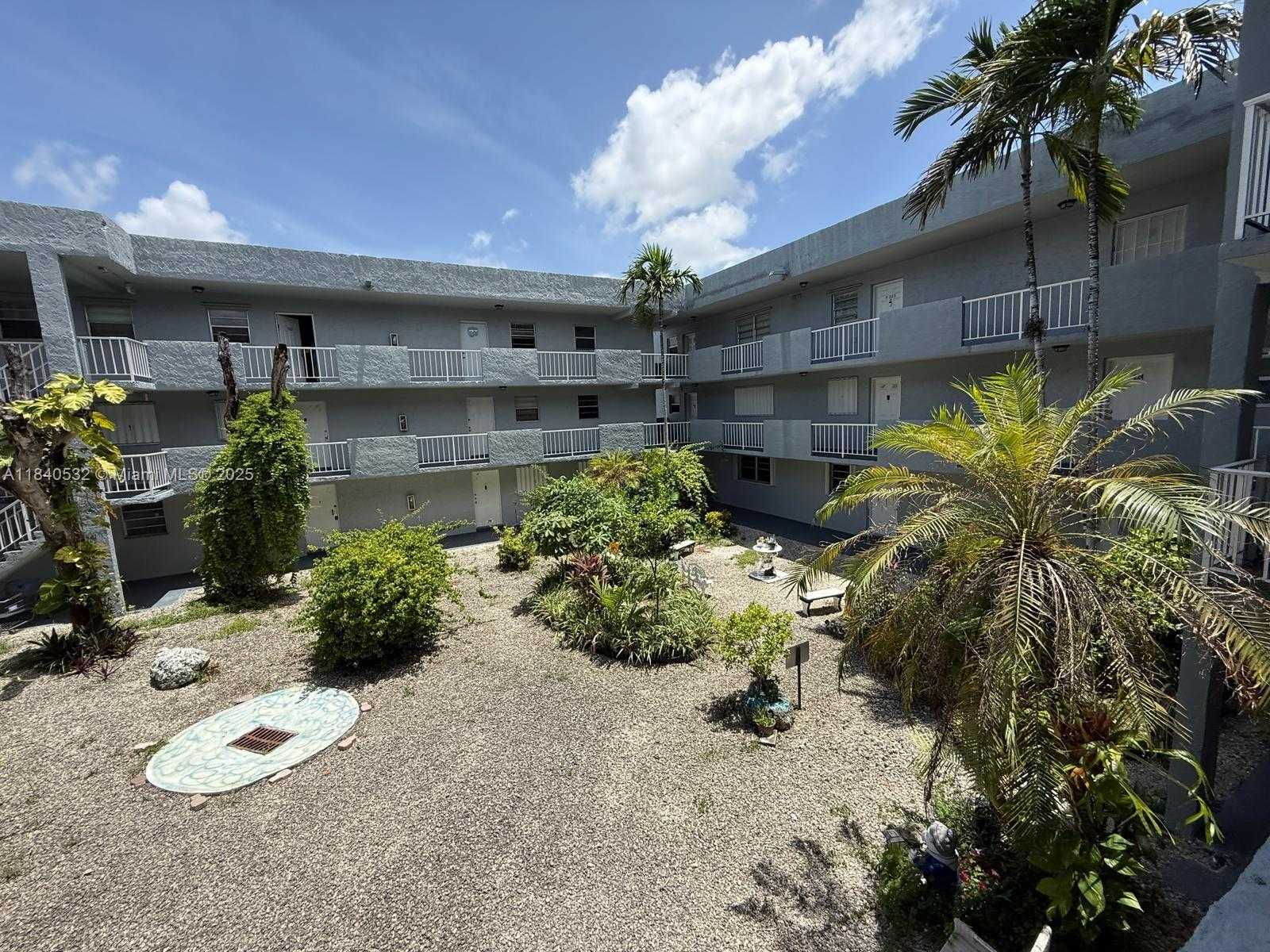 Small Image of 1725 WEST 60TH ST #F229, Hialeah Number 2