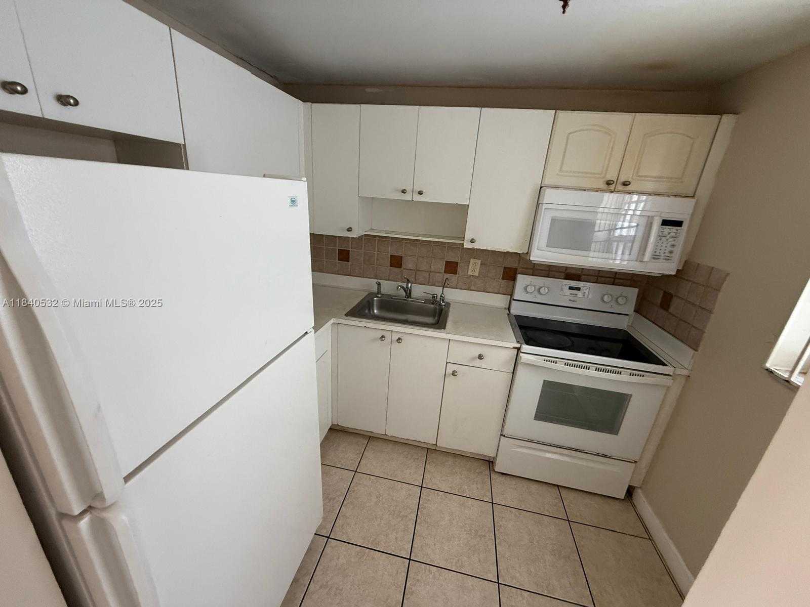 Small Image of 1725 WEST 60TH ST #F229, Hialeah Number 9