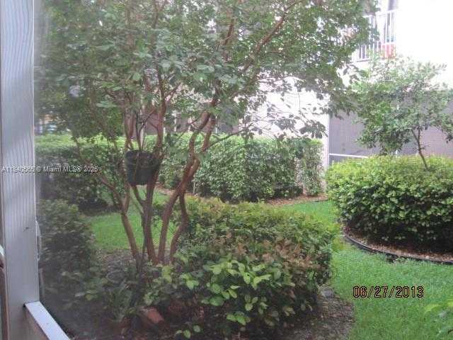 Small Image of 5630 NORTH WEST 114TH PATH #106, Doral Number 16