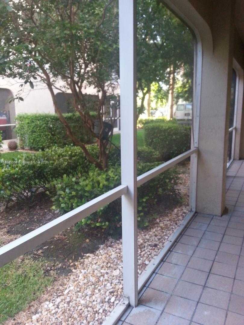 Small Image of 5630 NORTH WEST 114TH PATH #106, Doral Number 17