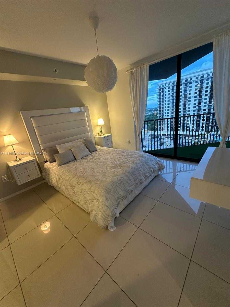 Small Image of 5252 NORTH WEST 85TH AVE #1201, Doral Number 13