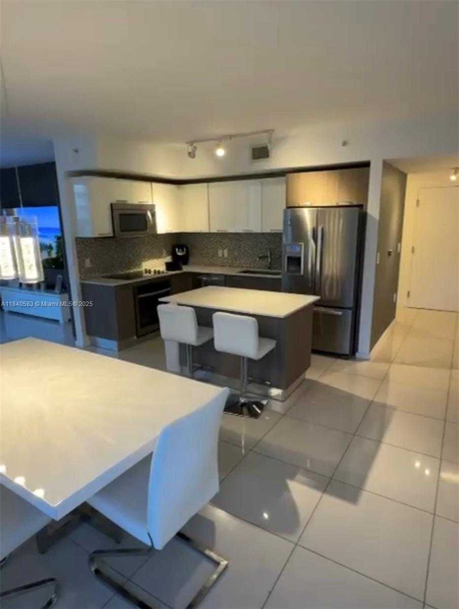 Small Image of 5252 NORTH WEST 85TH AVE #1201, Doral Number 9