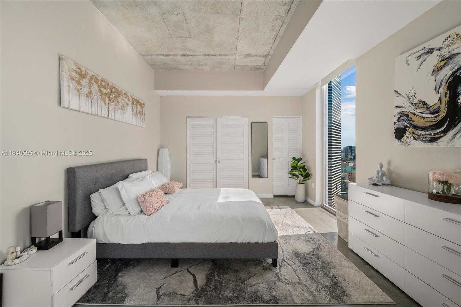 Small Image of 151 SOUTH EAST 1ST ST #2110, Miami Number 8