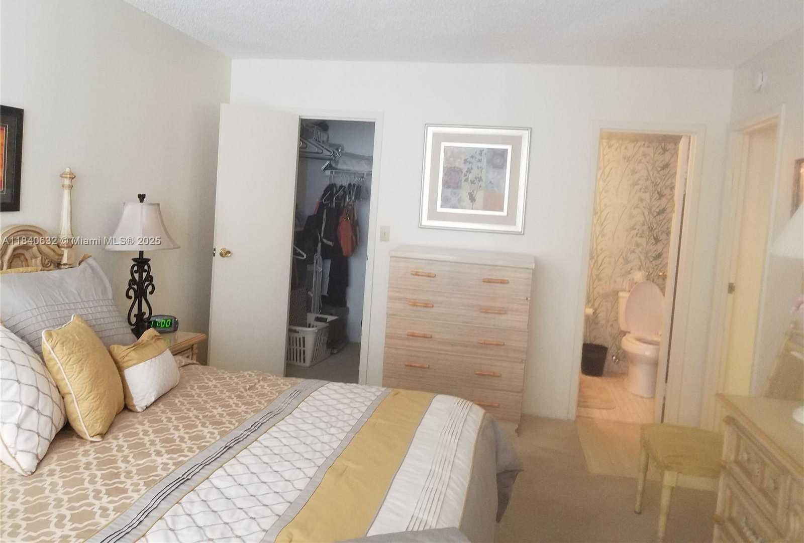 Small Image of 851 THREE ISLANDS BLVD #202, Hallandale Beach Number 5