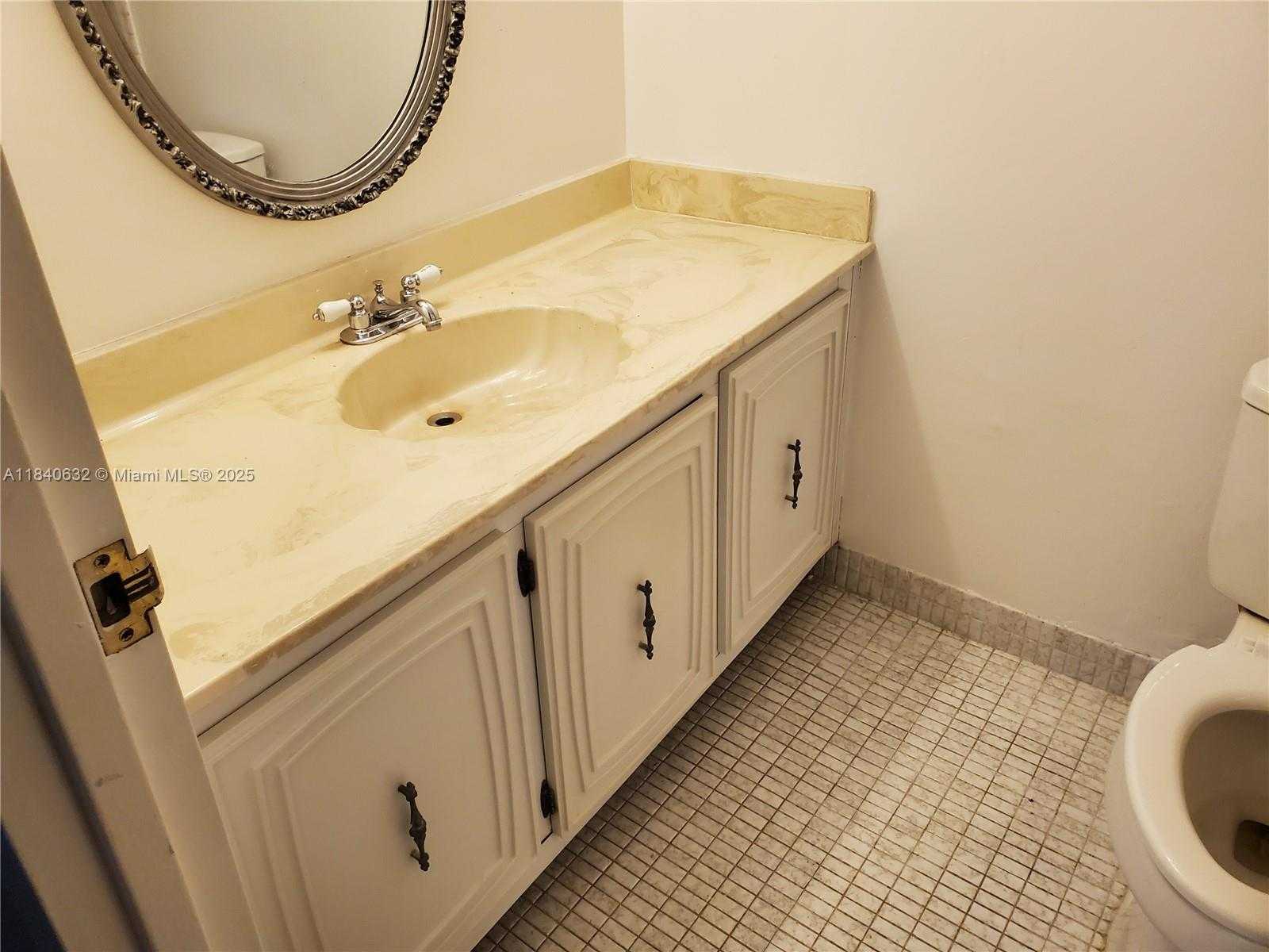 Small Image of 851 THREE ISLANDS BLVD #202, Hallandale Beach Number 9