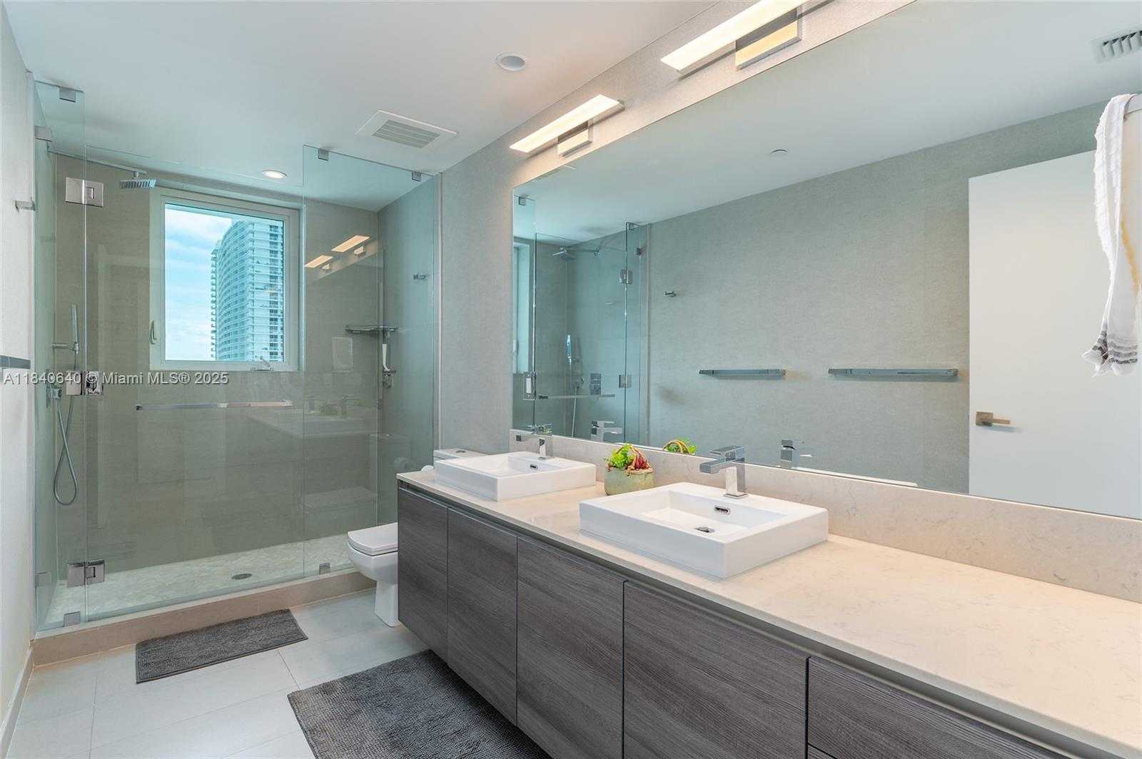 Small Image of 1080 BRICKELL AVE #2000, Miami Number 14