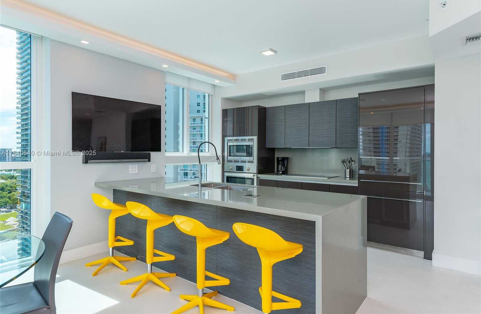 Small Image of 1080 BRICKELL AVE #2000, Miami Number 8