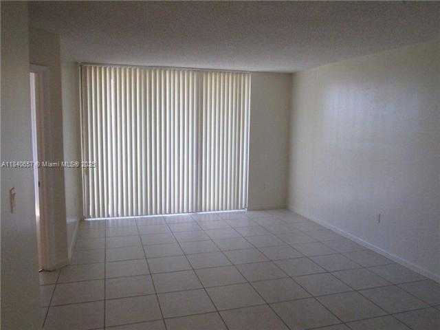 Small Image of 8215 SOUTH WEST 152ND AVE #G-309, Miami Number 4