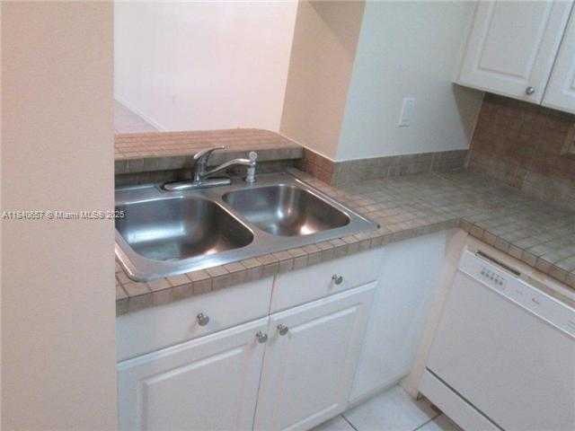 Small Image of 8215 SOUTH WEST 152ND AVE #G-309, Miami Number 6