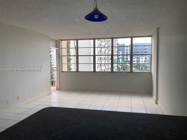 Small Image of 2025 NORTH EAST 164TH ST #407, North Miami Beach Number 3