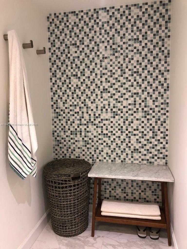 Small Image of 1111 CRANDON BLVD #B807, Key Biscayne Number 11