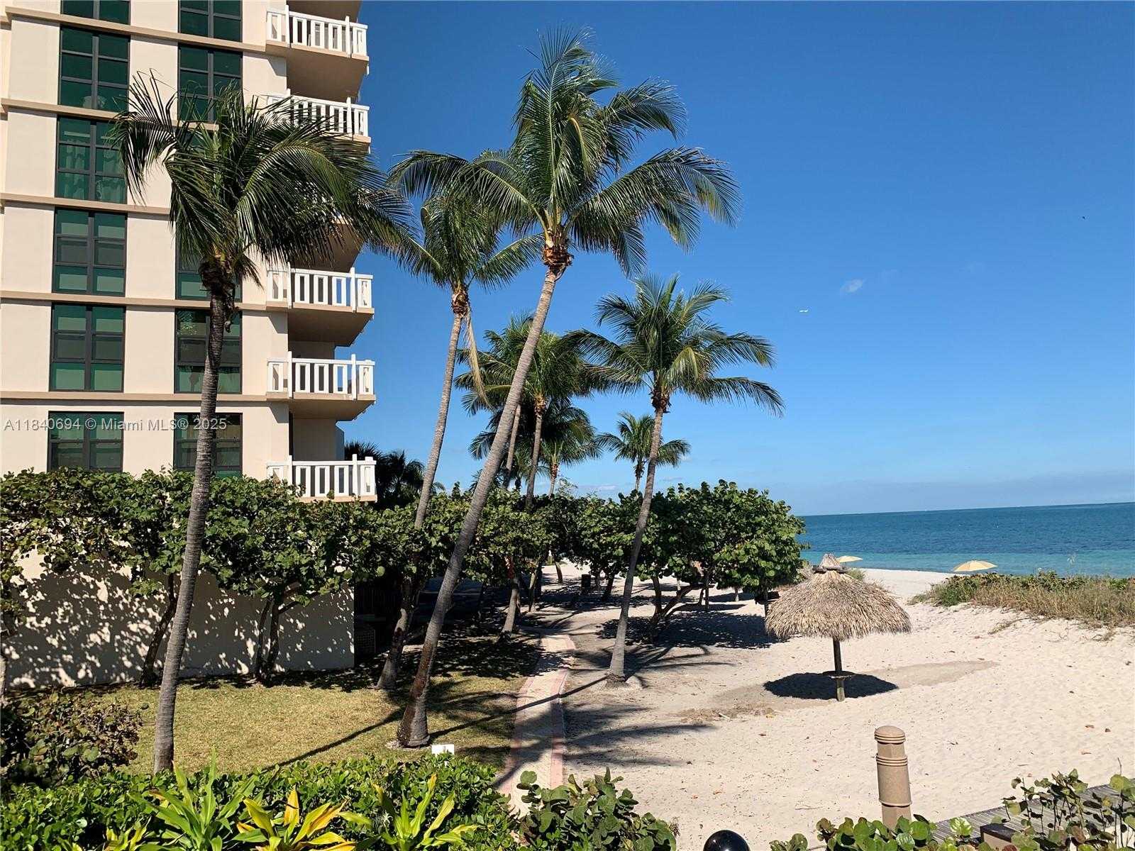 Small Image of 1111 CRANDON BLVD #B807, Key Biscayne Number 17