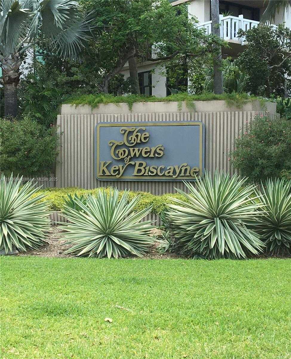 Small Image of 1111 CRANDON BLVD #B807, Key Biscayne Number 21