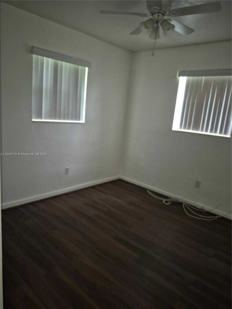 Small Image of 11521 SOUTH WEST 138TH ST #11521, Miami Number 11