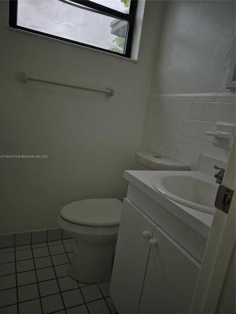 Small Image of 11521 SOUTH WEST 138TH ST #11521, Miami Number 8