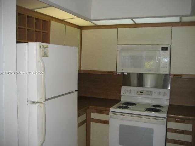 Small Image of 8830 SOUTH WEST 123 CT #I-302, Miami Number 7