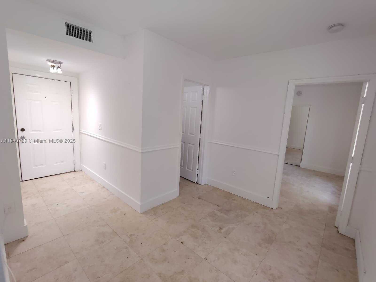 Small Image of 1008 JEFFERSON AVE #202, Miami Beach Number 4