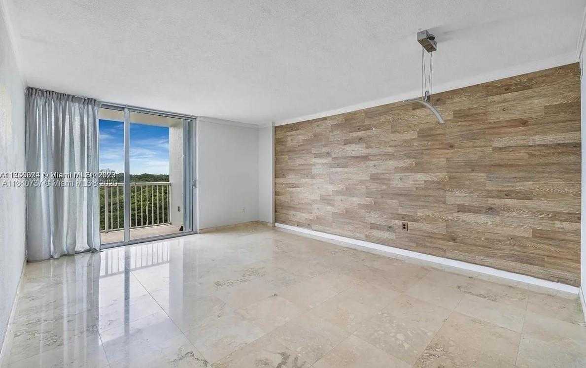 Small Image of 150 SOUTH EAST 25TH RD #10H, Miami Number 3