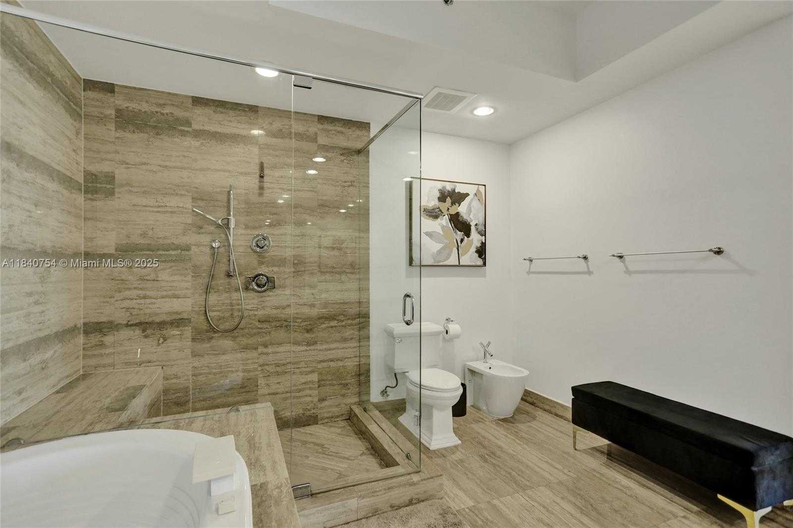 Small Image of 15901 COLLINS AVE #603, Sunny Isles Beach Number 35
