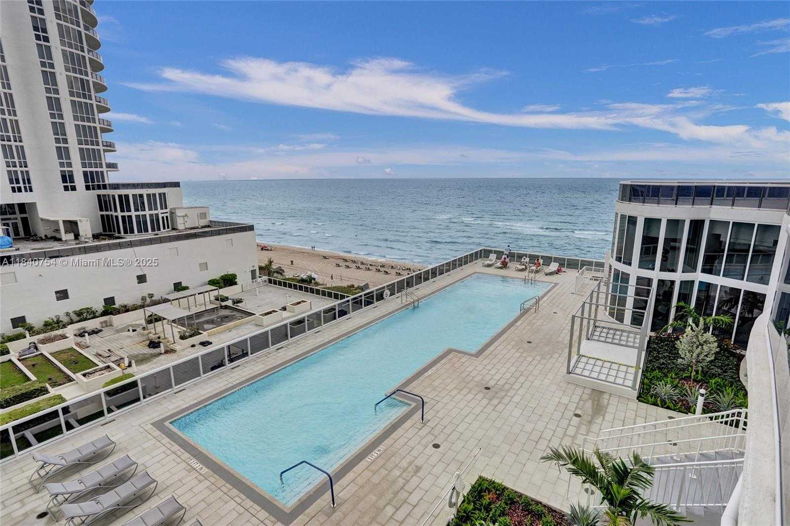 Small Image of 15901 COLLINS AVE #603, Sunny Isles Beach Number 55