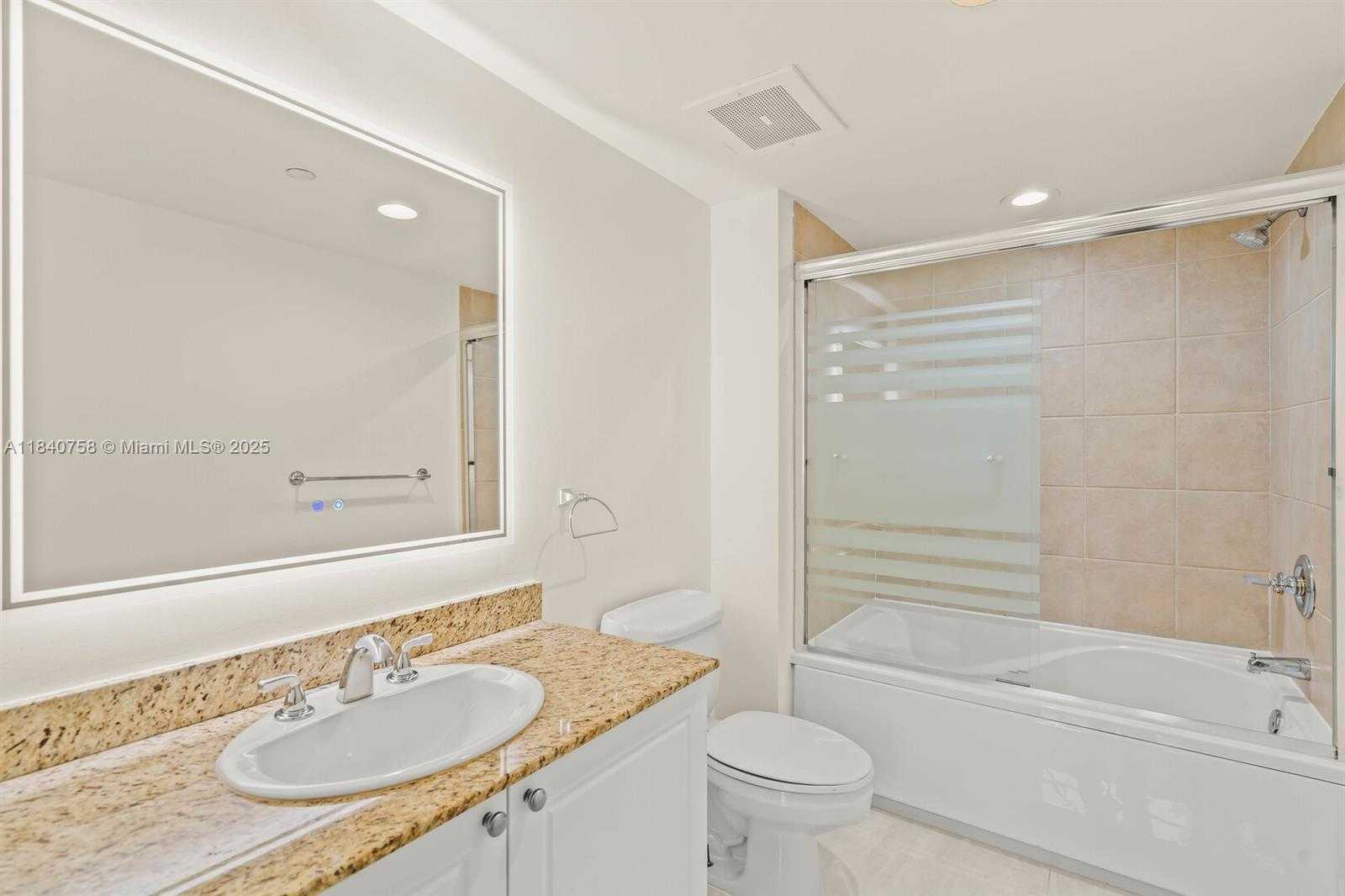 Small Image of 19501 WEST COUNTRY CLUB DR #1410, Aventura Number 11