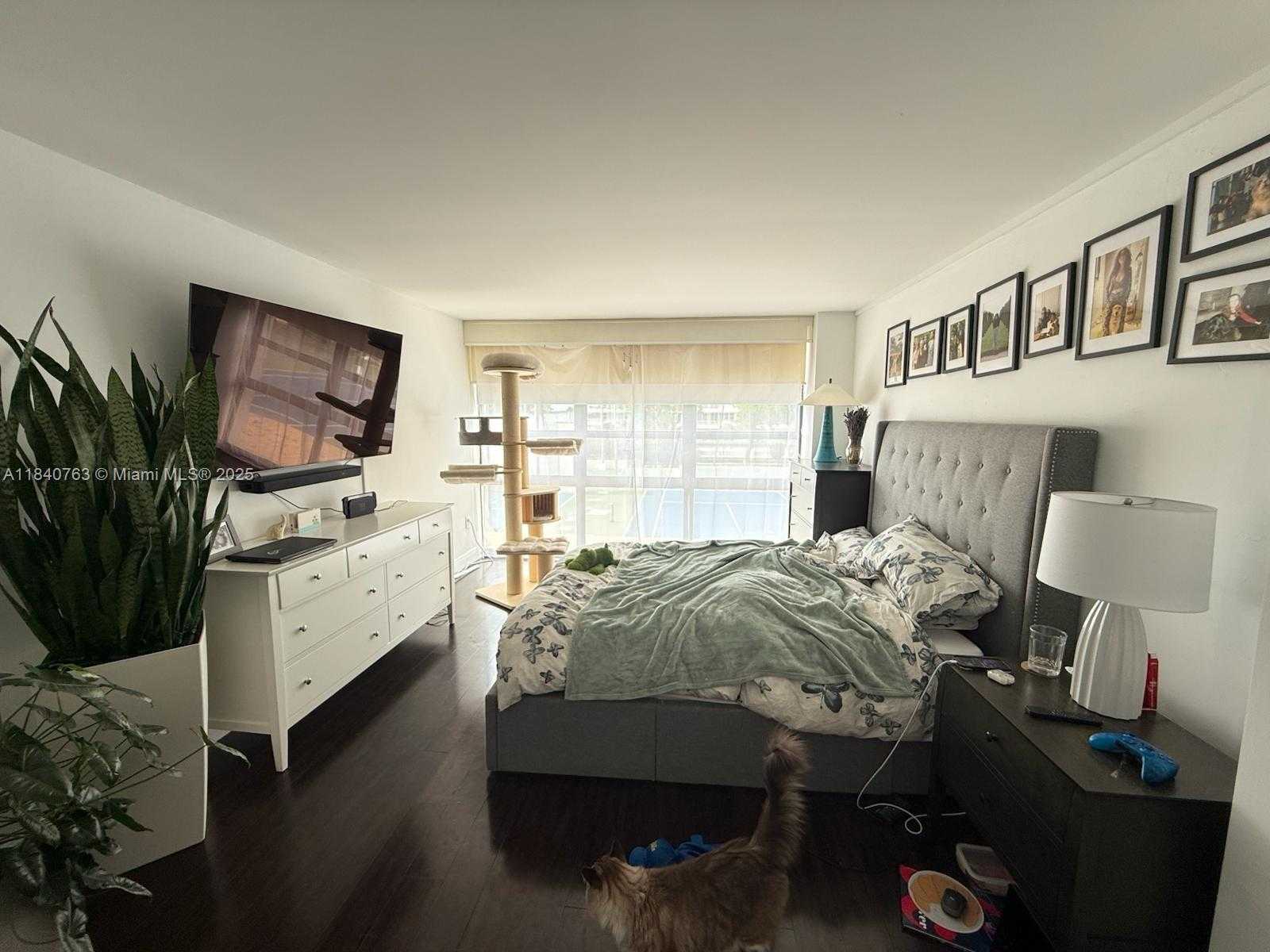 Small Image of 600 NORTH EAST 36TH ST #204, Miami Number 16