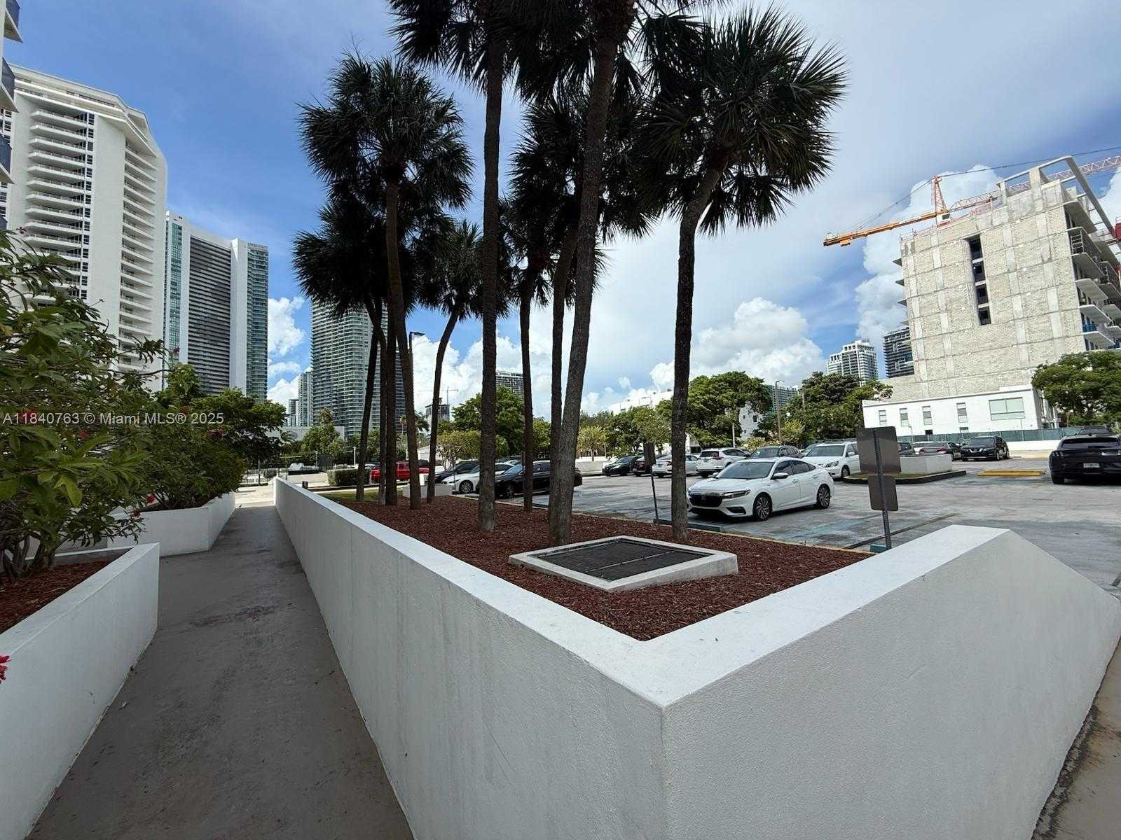 Small Image of 600 NORTH EAST 36TH ST #204, Miami Number 20