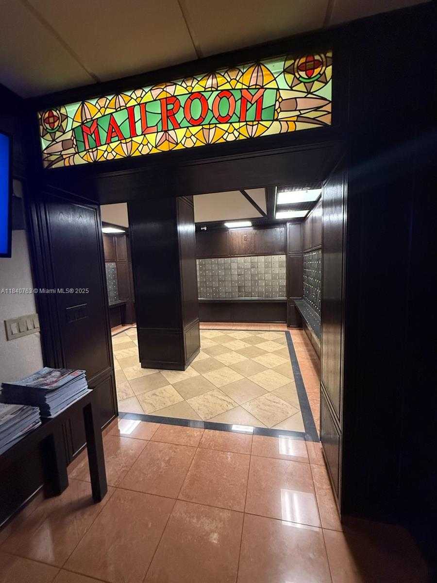 Small Image of 600 NORTH EAST 36TH ST #204, Miami Number 21