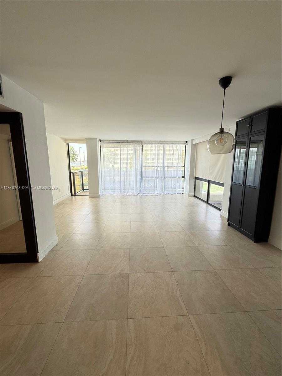 Small Image of 600 NORTH EAST 36TH ST #204, Miami Number 24