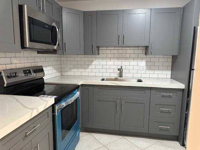 Small Image of 9003 SOUTH WEST 138TH ST #9, Miami Number 6