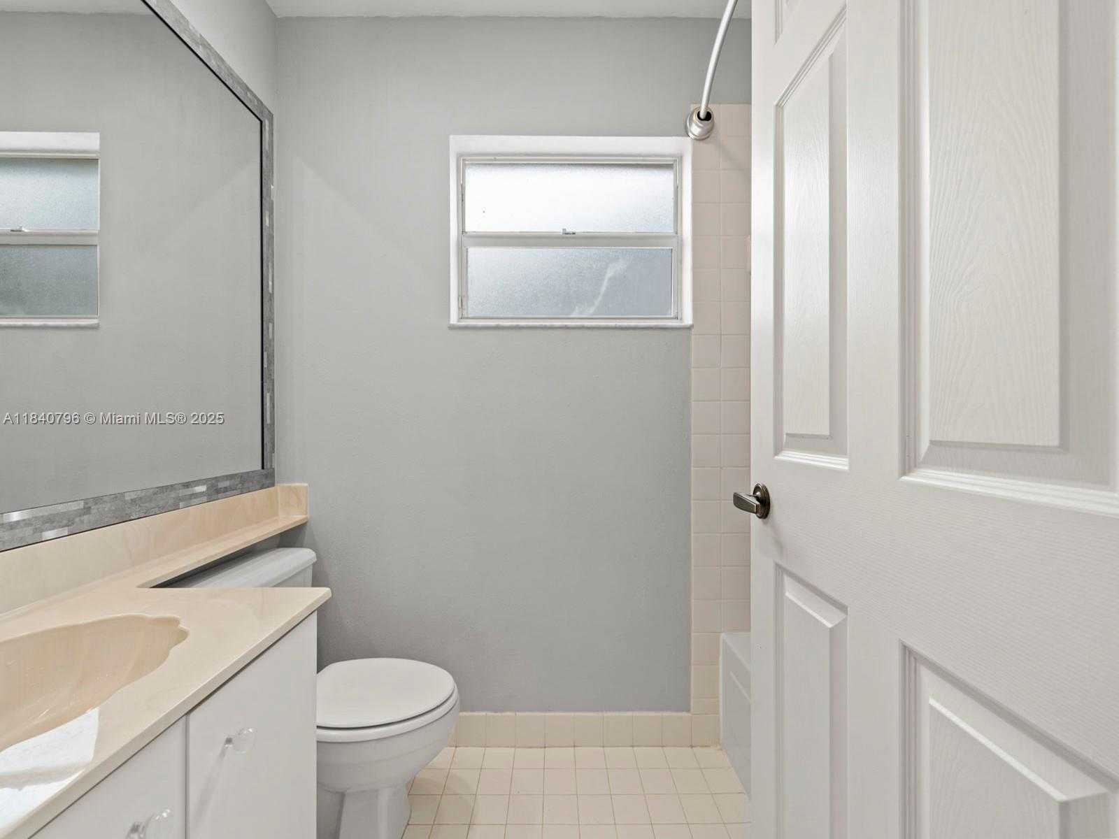 Small Image of 2670 SOUTH EAST 7TH PL, Homestead Number 18