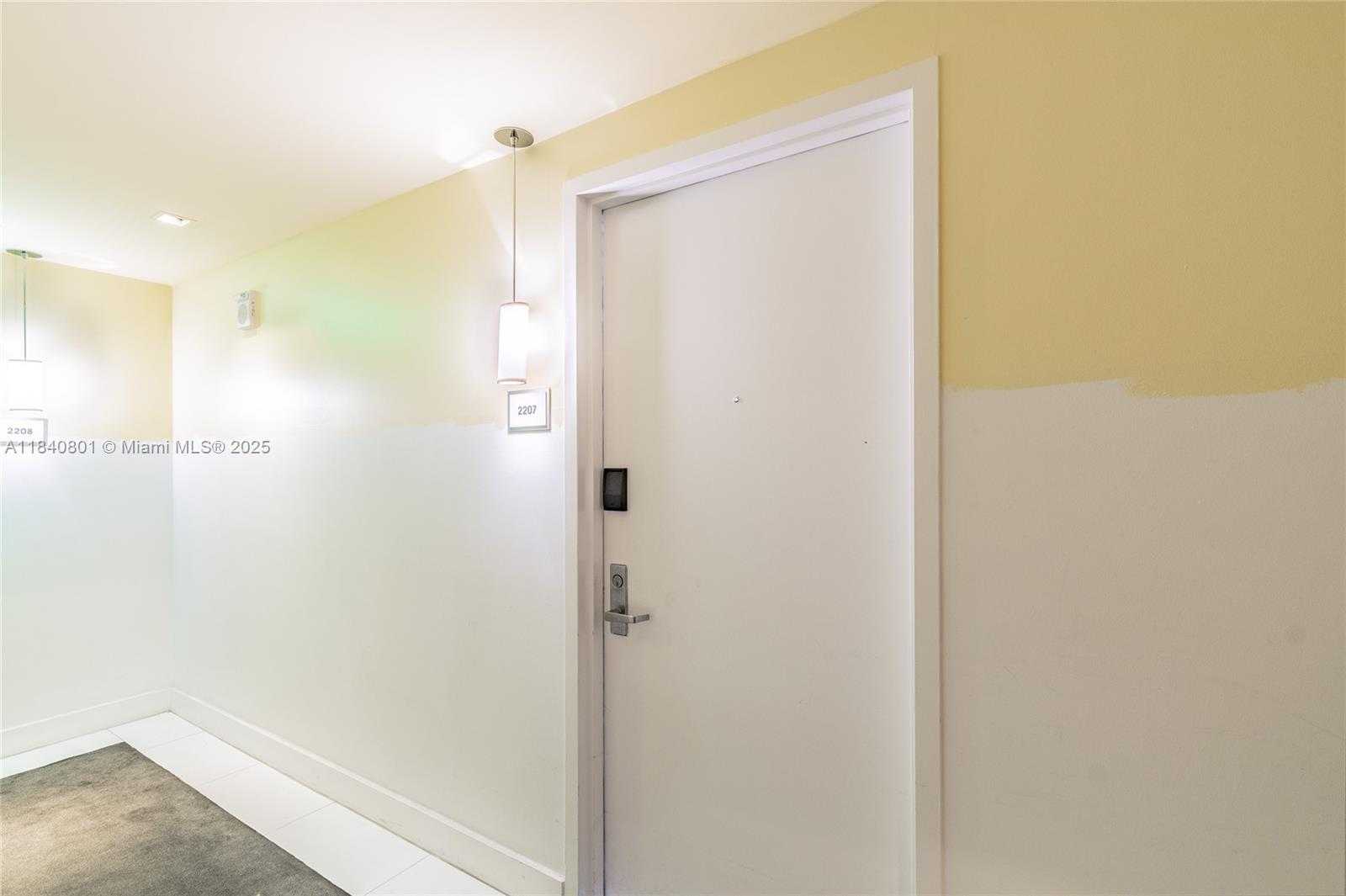 Small Image of 485 BRICKELL AVE #2207, Miami Number 19