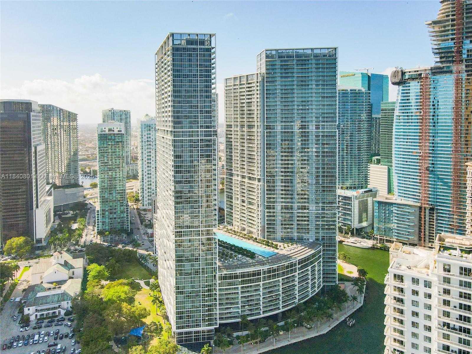 Small Image of 485 BRICKELL AVE #2207, Miami Number 26