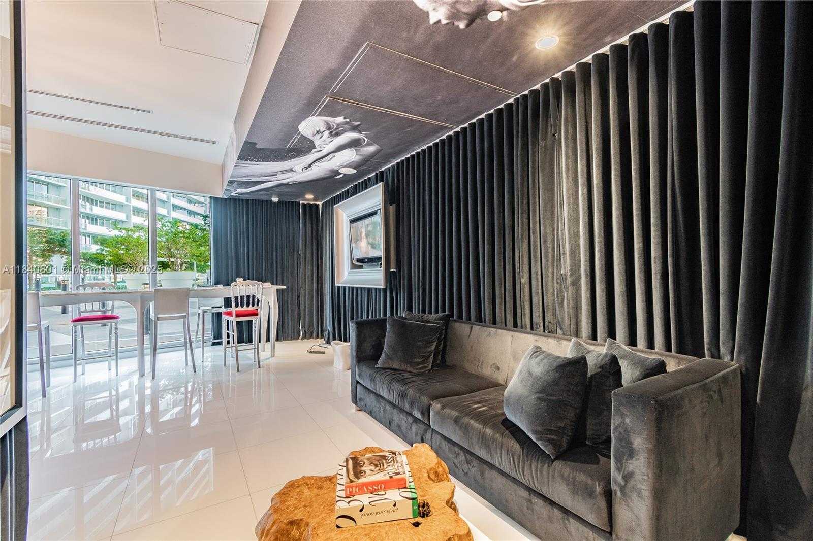 Small Image of 485 BRICKELL AVE #2207, Miami Number 33