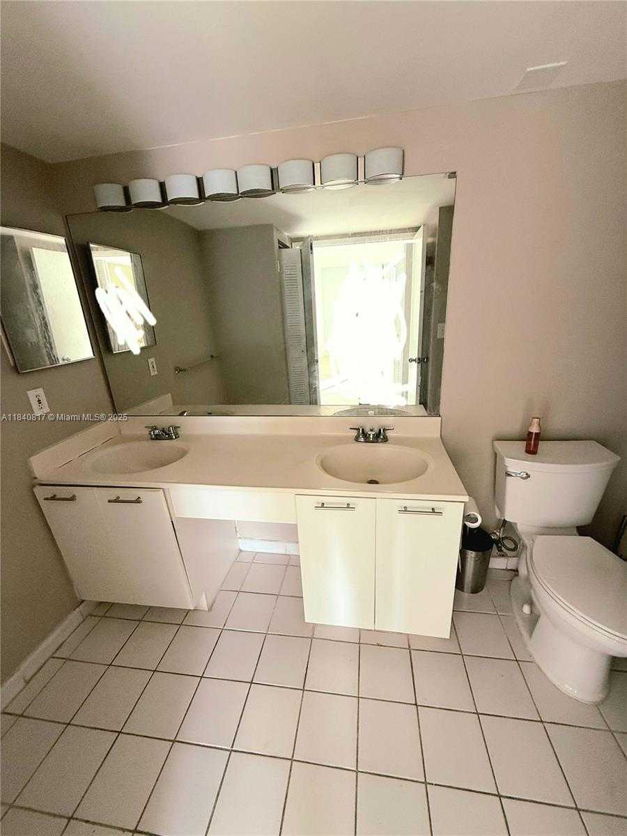 Small Image of 3300 NORTH EAST 192ND ST #602, Aventura Number 9