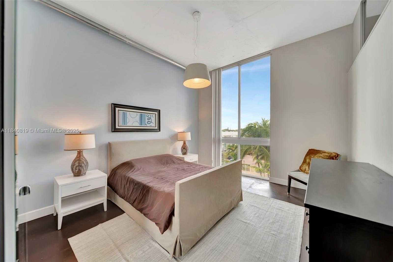 Small Image of 2100 VAN BUREN ST #421, Hollywood Number 24