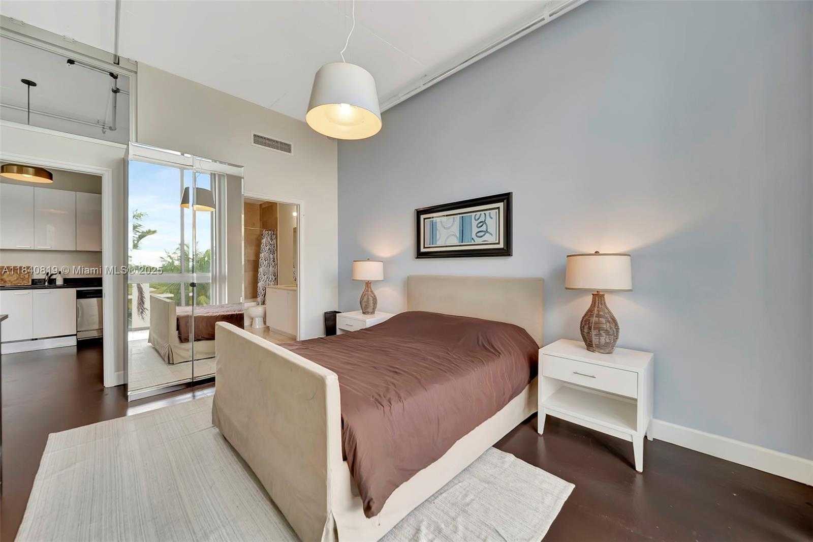 Small Image of 2100 VAN BUREN ST #421, Hollywood Number 25