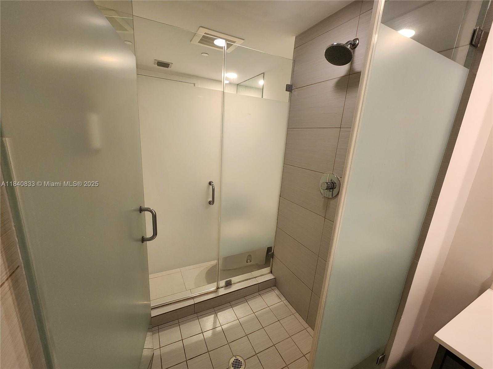 Small Image of 31 SOUTH EAST 6TH ST #2104, Miami Number 12