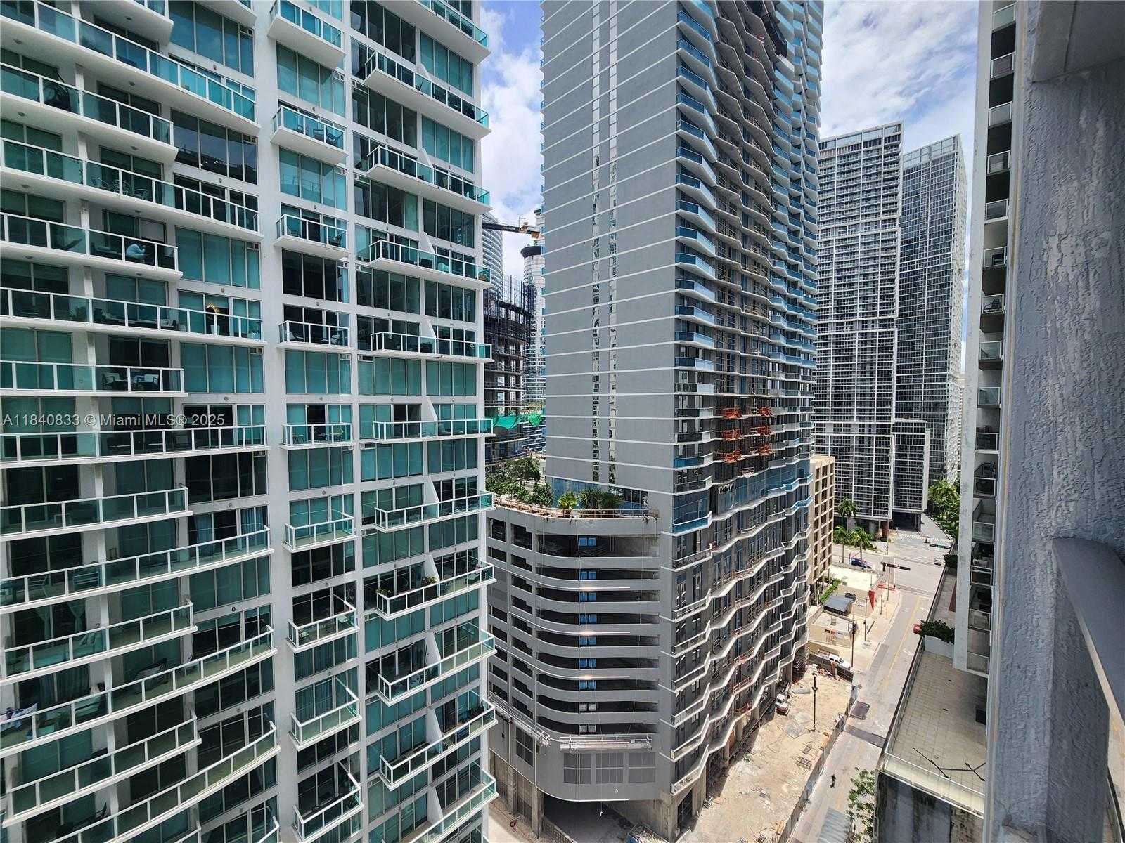 Small Image of 31 SOUTH EAST 6TH ST #2104, Miami Number 2