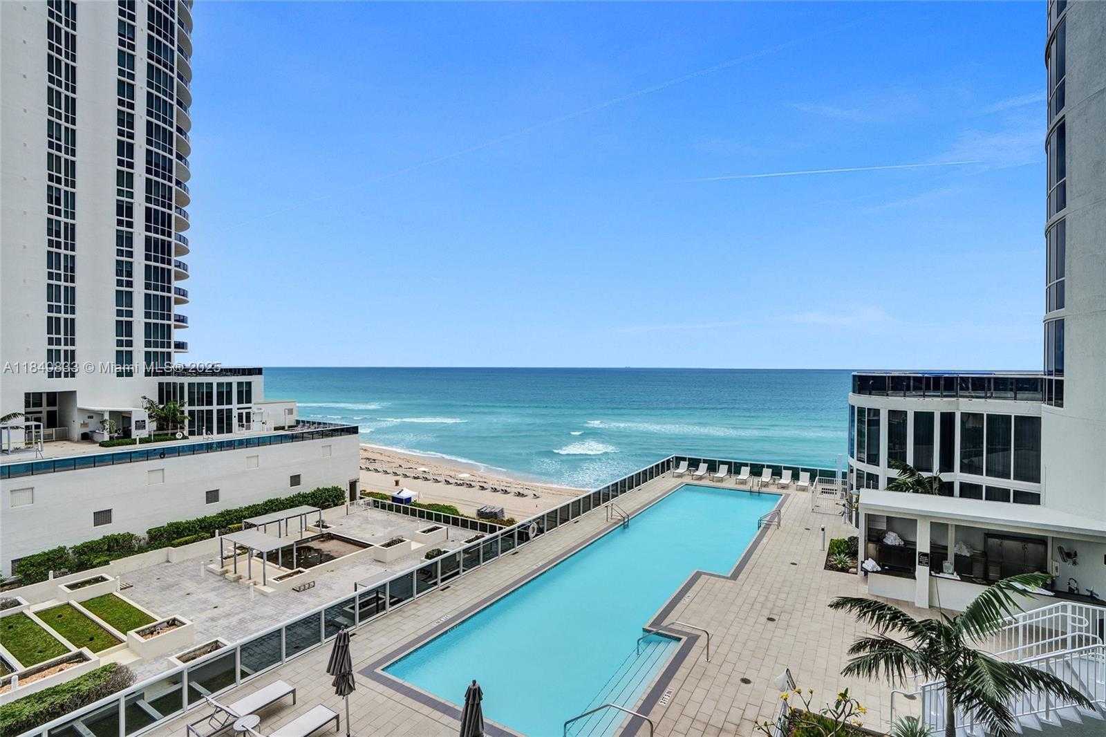 Small Image of 31 SOUTH EAST 6TH ST #2104, Miami Number 29
