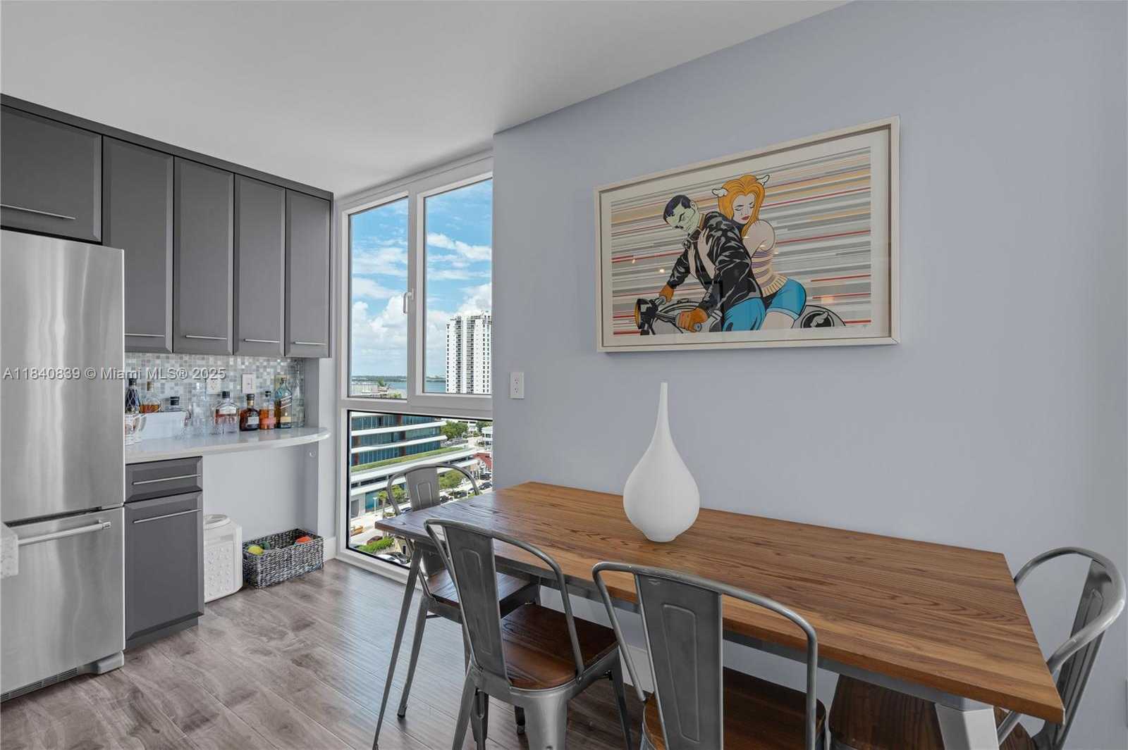 Small Image of 1688 WEST AVE #1209, Miami Beach Number 8