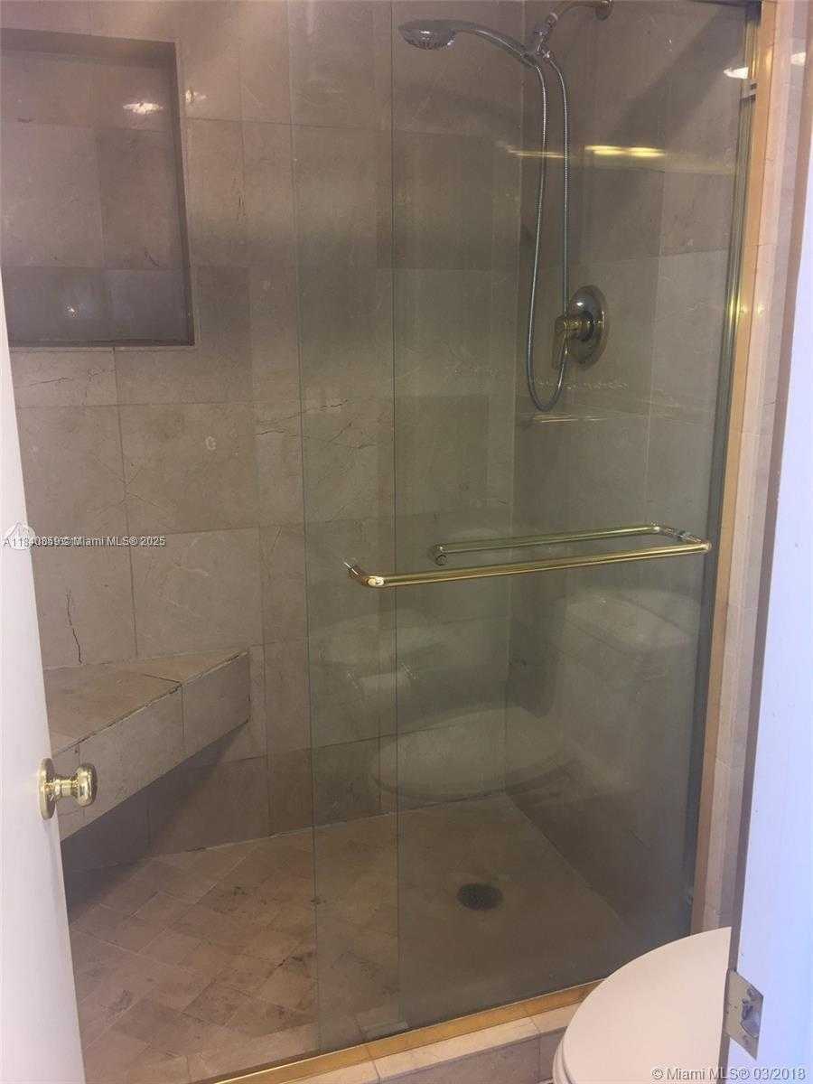 Small Image of 20515 EAST COUNTRY CLUB DR #1141, Aventura Number 6