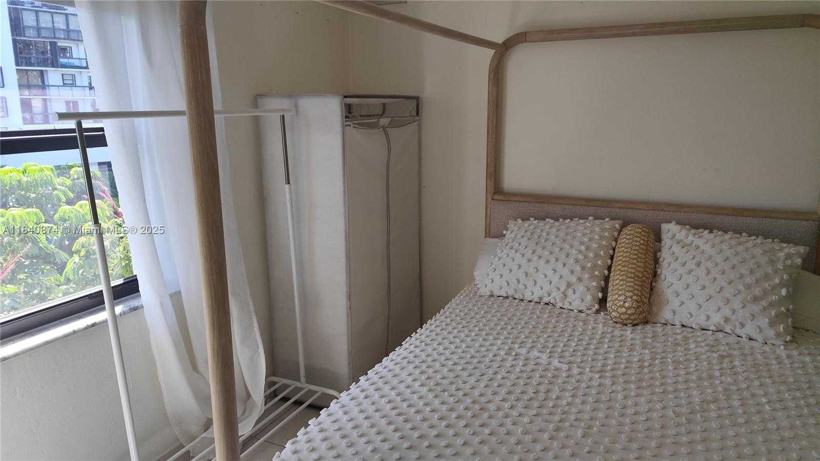 Small Image of 2201 BRICKELL AVE #96, Miami Number 15