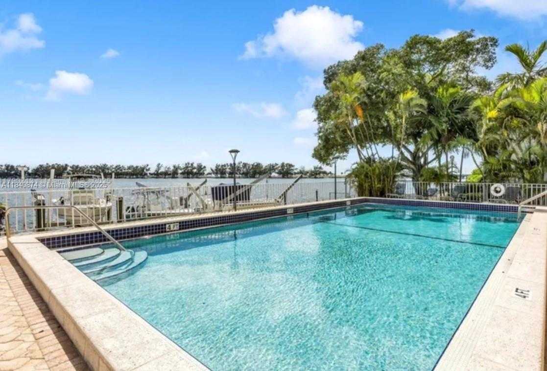 Small Image of 2201 BRICKELL AVE #96, Miami Number 22