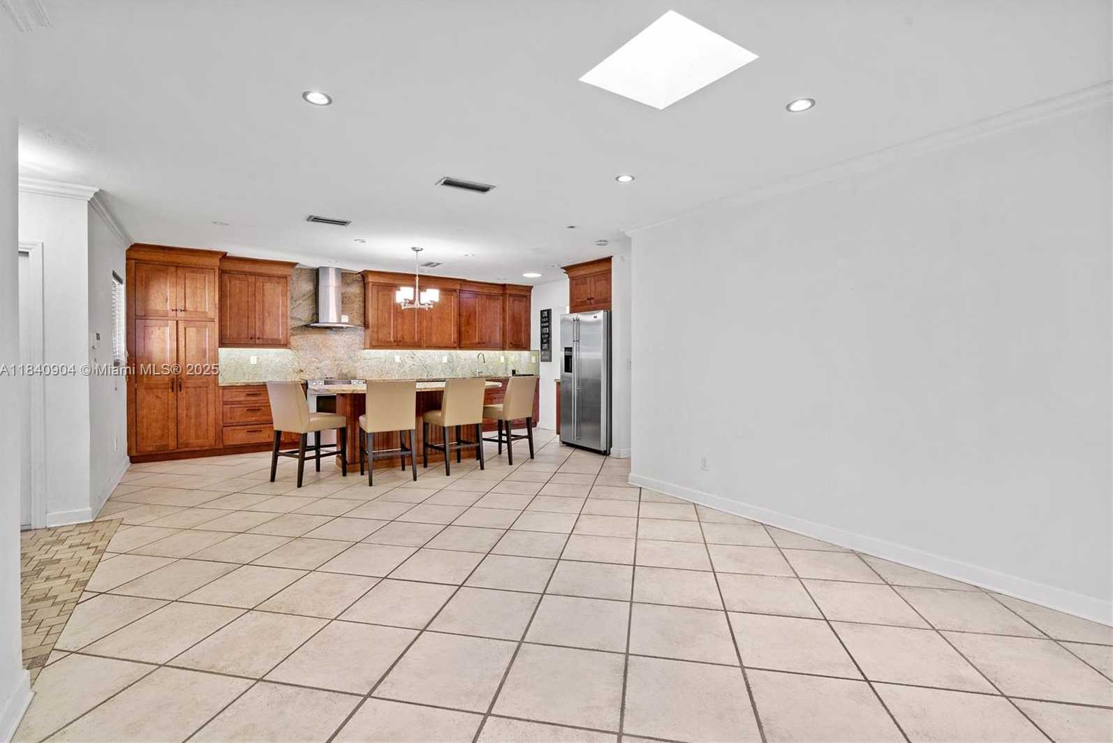 Small Image of 8475 SOUTH WEST 43RD ST, Miami Number 16