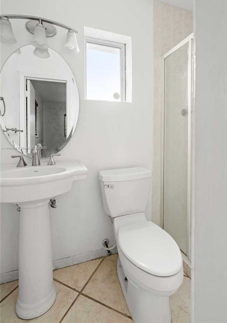Small Image of 8475 SOUTH WEST 43RD ST, Miami Number 23