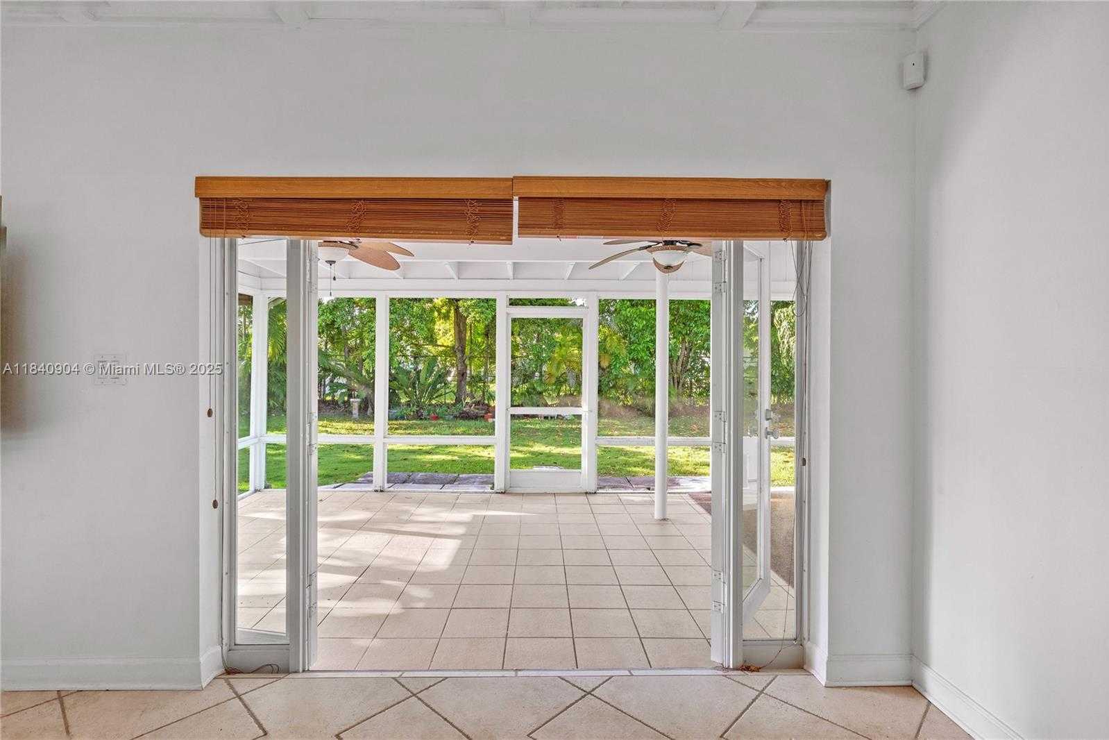 Small Image of 8475 SOUTH WEST 43RD ST, Miami Number 29
