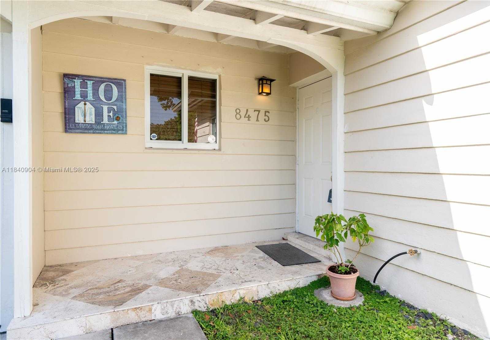 Small Image of 8475 SOUTH WEST 43RD ST, Miami Number 7