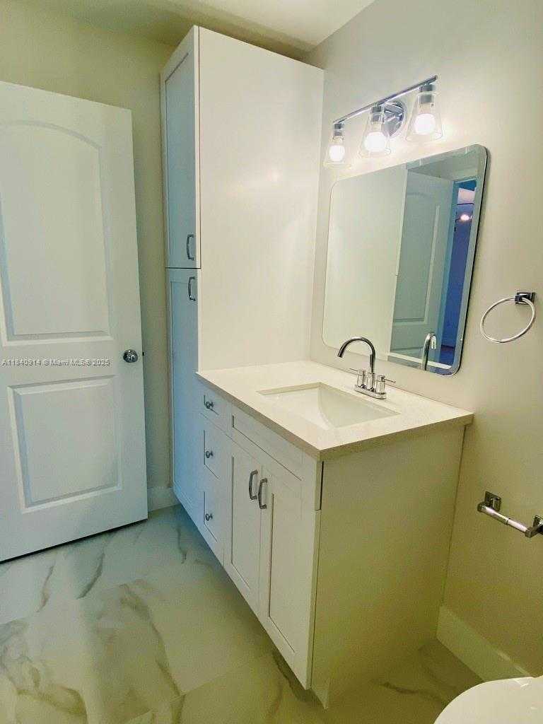 Small Image of 10581 SOUTH WEST 155TH CT #1227, Miami Number 14
