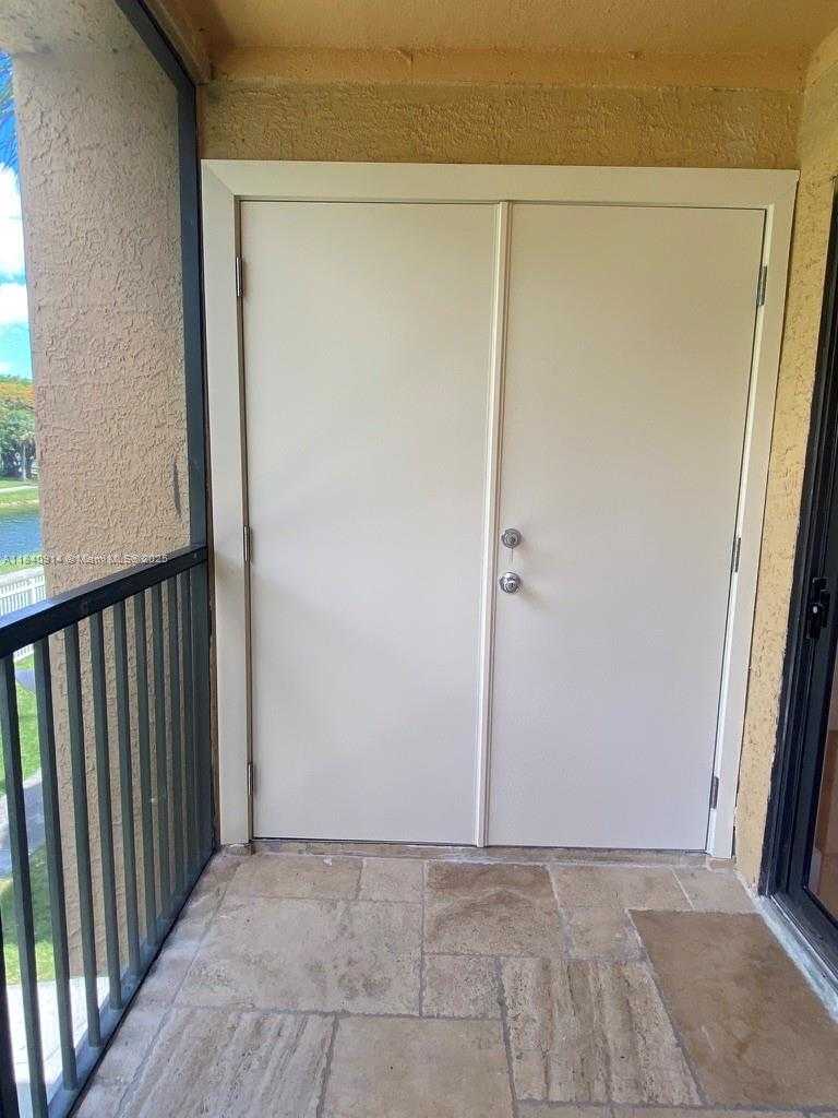 Small Image of 10581 SOUTH WEST 155TH CT #1227, Miami Number 15